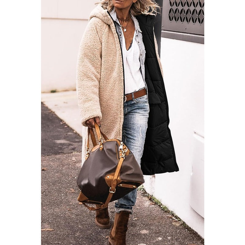 Elegante Damen Wendejacke, eine Seite Schwarz, modern & schick für den Winter, kombinationsstark.