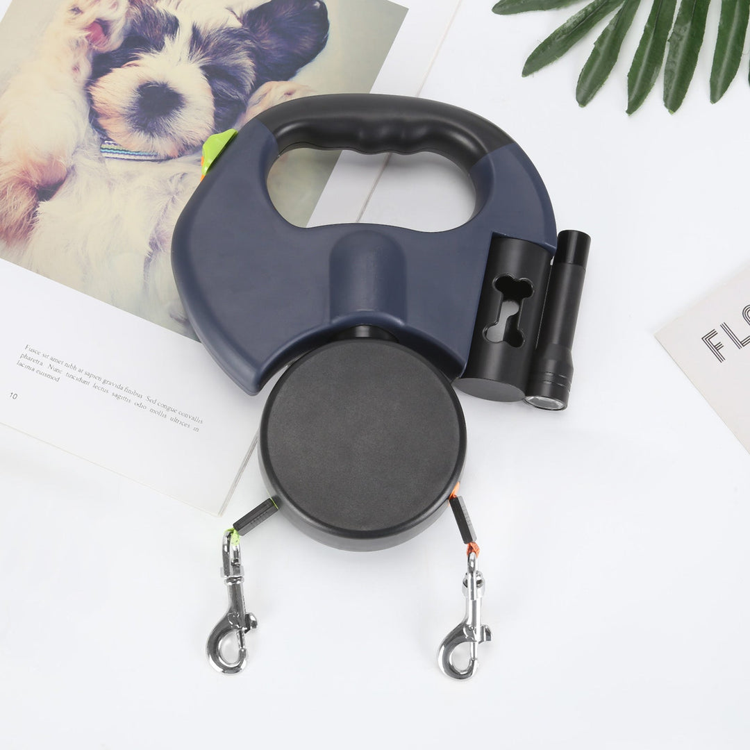 Reflektierende Doppelhundeleine für erhöhte Sicherheit. Perfekt für das Gassi gehen mit zwei Hunden bei Dunkelheit.