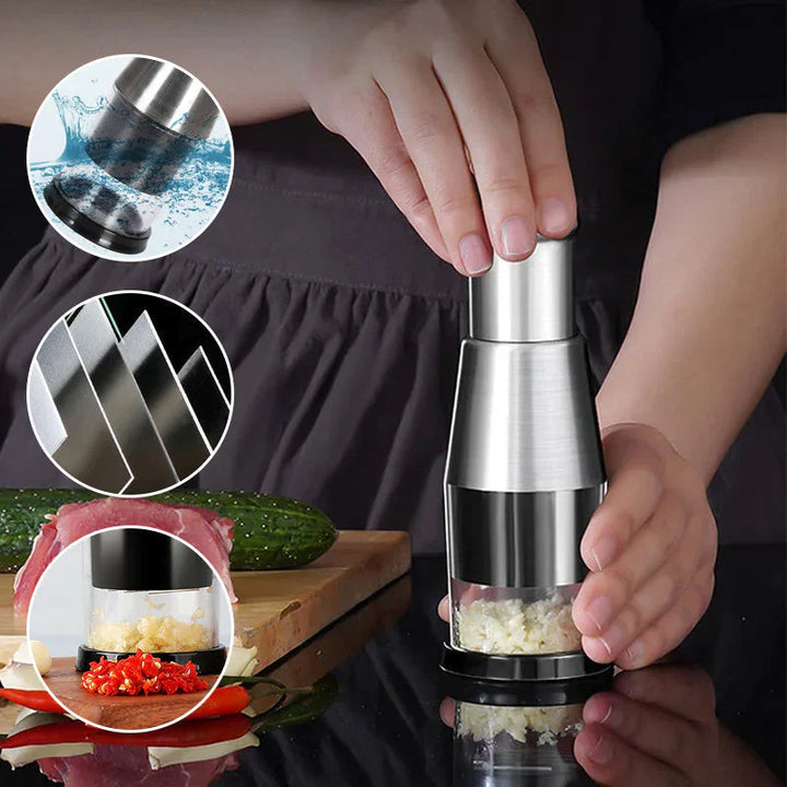 Ergonomische Edelstahl Knoblauchpresse für die Küche. Praktischer und robuster Küchenhelfer für einfaches Kochen.