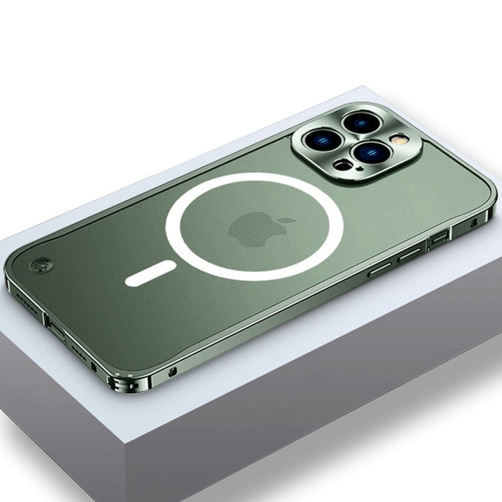 Stoßfeste iPhone Bumper Hülle aus Metall für MagSafe 2.0. Robuste Aluminium Schutzhülle bietet umfassenden Premium-Schutz.