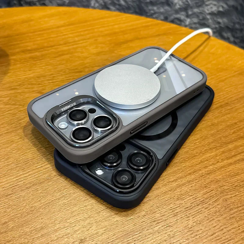 Schlankes, robustes Slim Case mit magnetischer Halterung & Kameraschutz. Ideal als Handyhülle & Ständer.