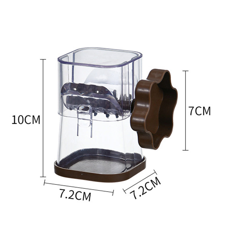 Ergonomische Handkurbel-Nussmühle zum einfachen Mahlen und Zerkleinern von Nüssen.