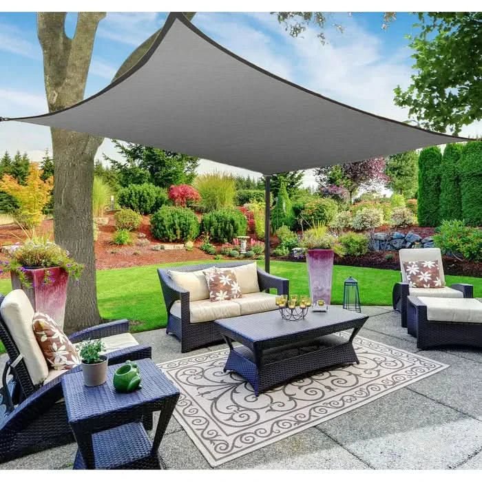 Hochwertige Garten Markise, idealer Sonnenschutz und Regenschutz für Ihre Outdoor-Oase.