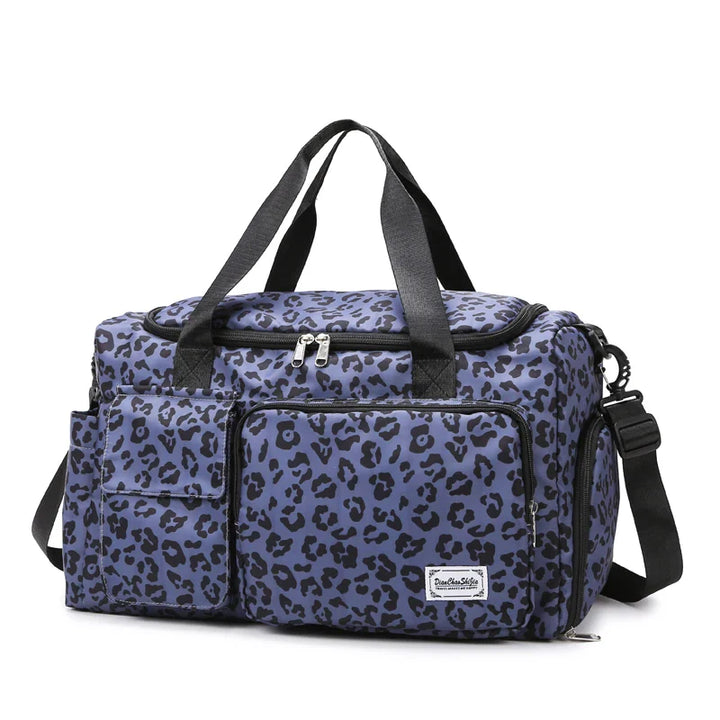 Robuste Alltagstasche & Weekender: Geräumige Reisetasche in Braun, perfekt für Sport, Arbeit & Reisen.