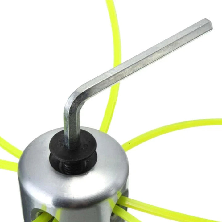 Robuster Aluminium Fadenkopf mit 4 Schneidfäden für Freischneider & Rasentrimmer. Ideal für Gartenpflege.