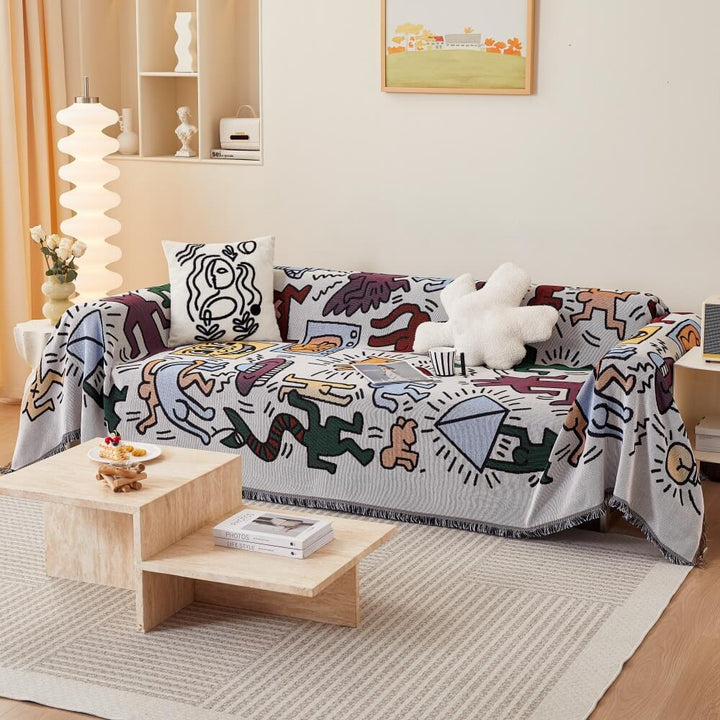 Dekorativer Möbelschutz: Boho-Sofabezug mit lebendigem Muster. Ideal für das moderne Wohnzimmer.