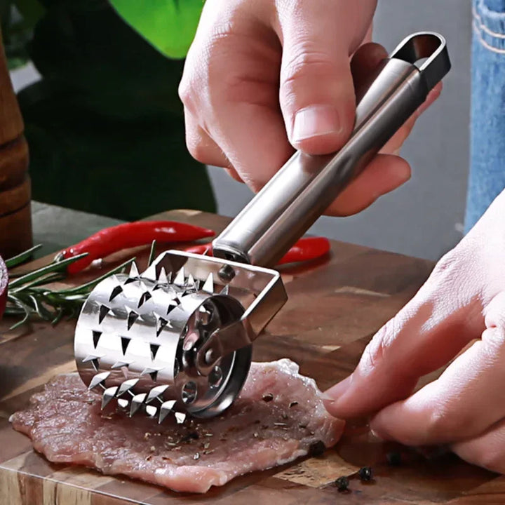 Robuster Edelstahl Fleischklopfer für zarteres Steak & Schnitzel. Spülmaschinenfestes Küchenwerkzeug.