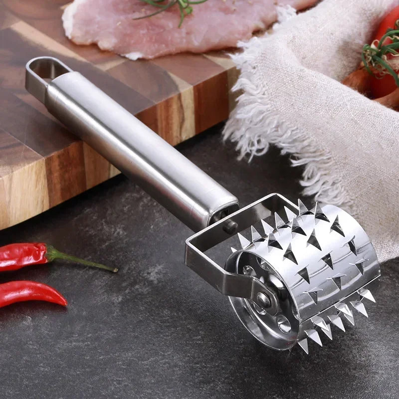 Hochwertiger Edelstahl Fleischhammer, ideal zum Zartmachen von Fleisch für Steak & Schnitzelgerichte.