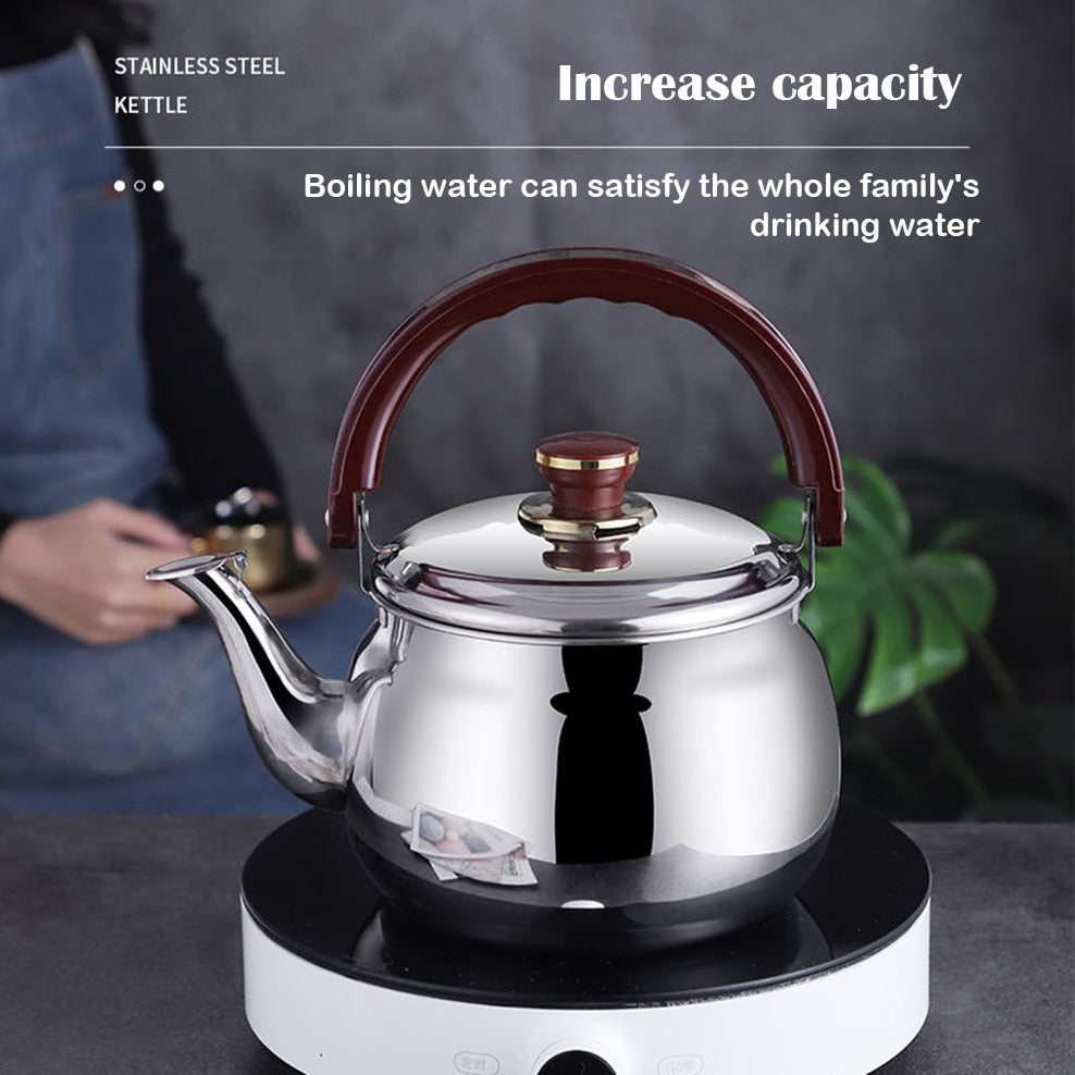Robuster Edelstahl Pfeifkessel für Tee & Kaffee, langlebiger Wasserkocher für jede Küche, stilvoll & funktional.
