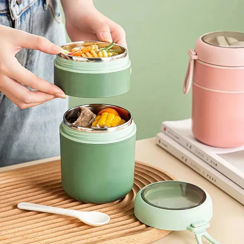Robuster Edelstahl-Thermobehälter für warme Mahlzeiten. Ideal als auslaufsichere Lunchbox für Büro & Schule.