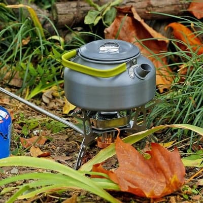 Tragbarer Gasbrenner für Camping & Outdoor-Abenteuer; zuverlässiger Kocher für unterwegs.