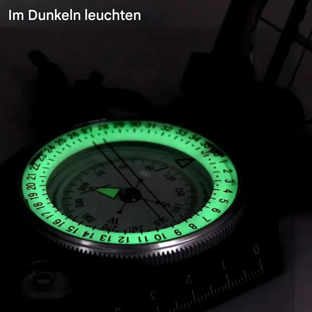 Professioneller Outdoor Kompass für zuverlässige Navigation auf Wanderungen und beim Trekking in der Natur.