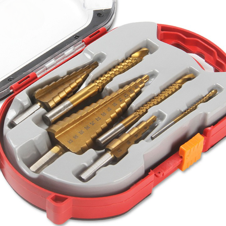 Robustes 6-teiliges Titanbohrer-Set für präzises Bohren in Metall & Holz; ideal für Heimwerker & Profis.