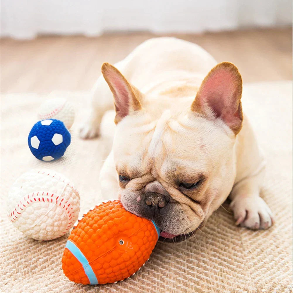 Unzerstörbarer KryptoChew Ball für Hunde: ideales Kauspielzeug zur Zahnpflege.