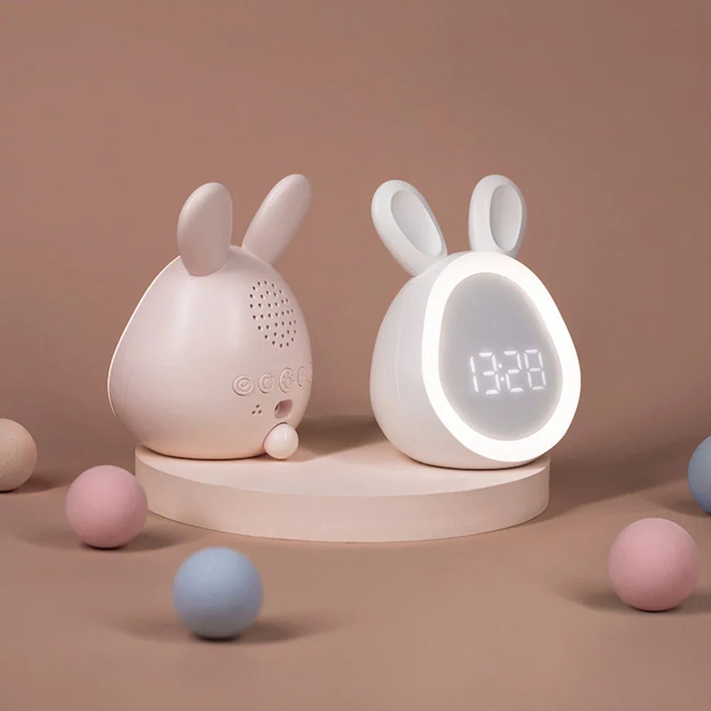 Niedlicher Hasenwecker, rosa, mit LED Nachtlicht & Dimmfunktion. Ideale Deko & Einschlafhilfe fürs Kinderzimmer.