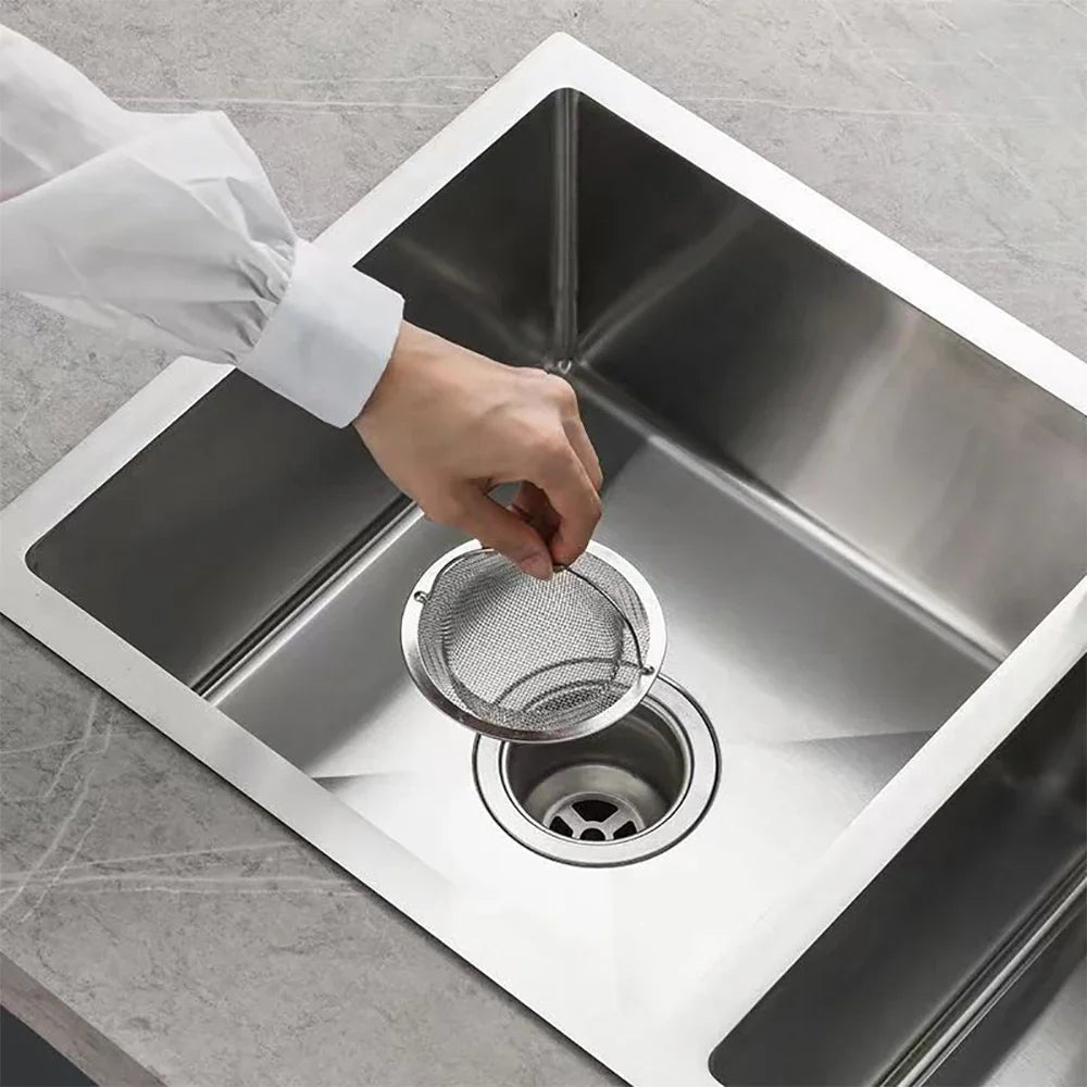 Hygienisches, rostfreies Edelstahl Abflusssieb, ideal als Filter für den Abfluss in Küche und Bad.