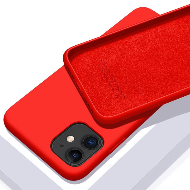 Kräftig rote Silikonhülle. Bietet stoßfesten Schutz, schlankes Design & gute Haptik für iPhone.