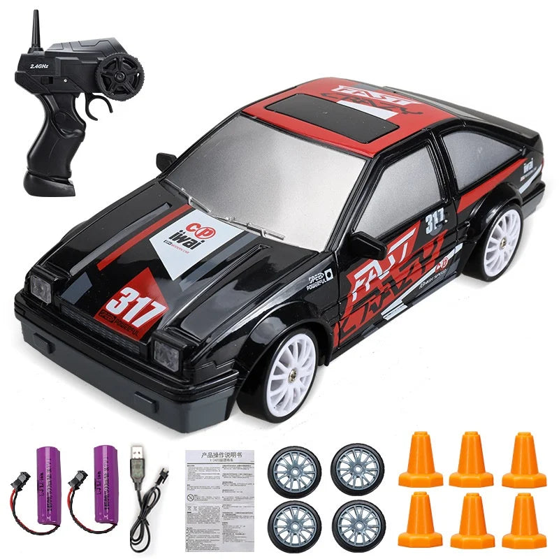 RC Mini Drifter von oben, zeigt kompaktes Design und Racing-Potential.