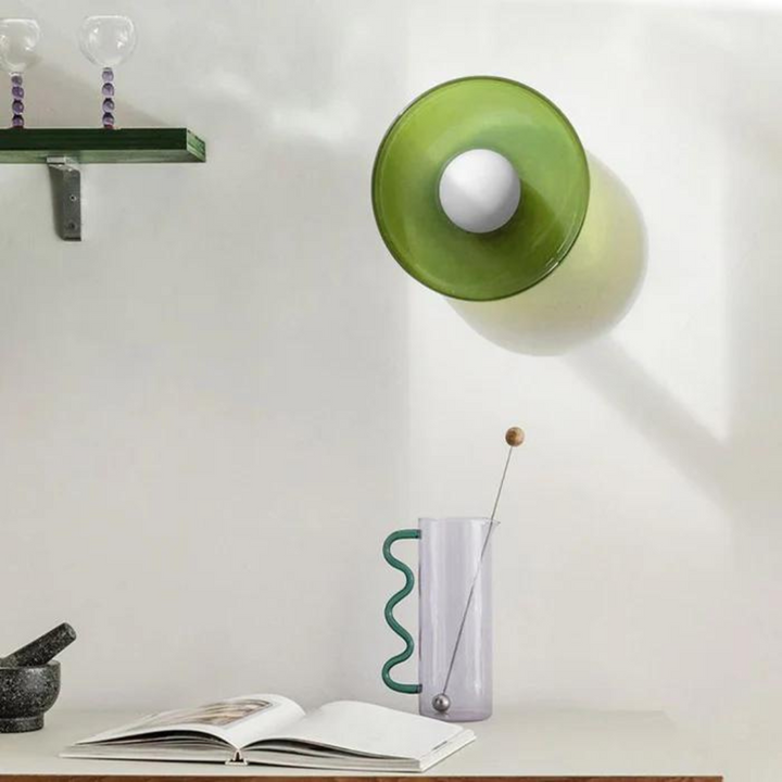 Runde Deckenleuchte modern, aus Glas gefertigt für eine luxuriöse Ausstrahlung.