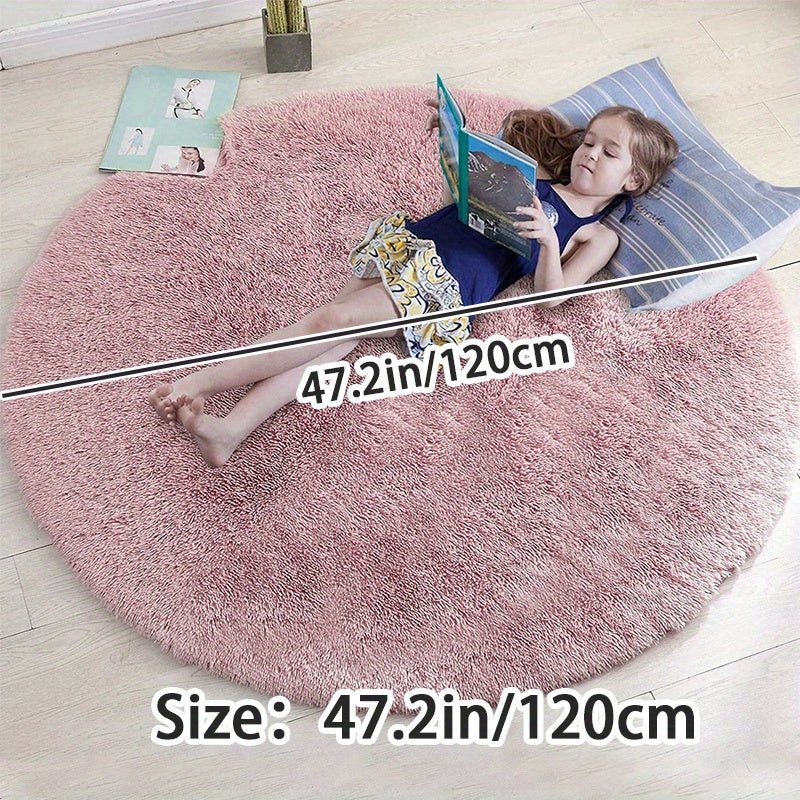 Weicher, runder Polyester Teppich Clouda. Ideal als Deko für Schlafzimmer & Kinderzimmer.