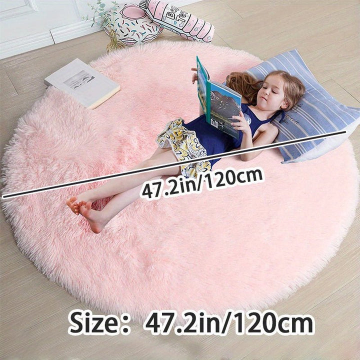 Großer, runder Clouda Teppich, extrem weich & flauschig. Für ein gemütliches Ambiente im Wohnzimmer.
