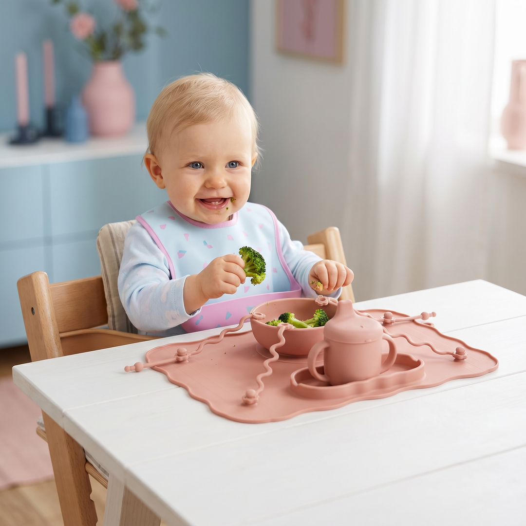 Moderne Silikon Baby Tischmatte in ansprechendem Design, verschönert jeden Esstisch.