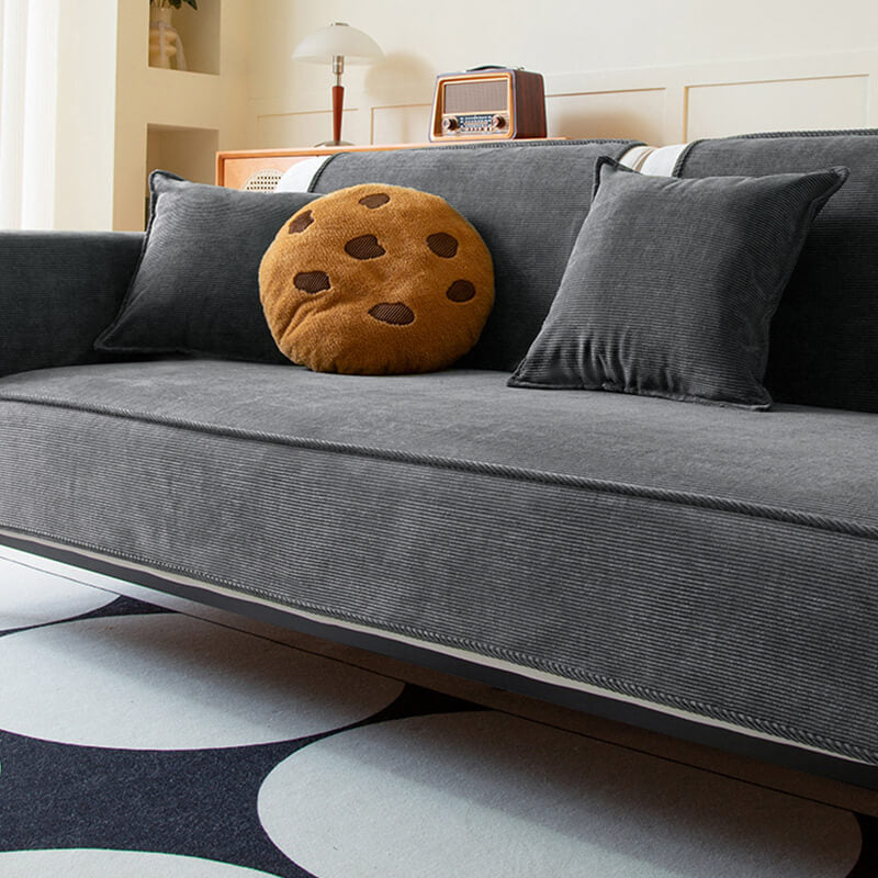 Pflegeleichter Cord-Sofabezug in stilvollem Design, rutschfest, idealer Schutz für Ihr Sofa.
