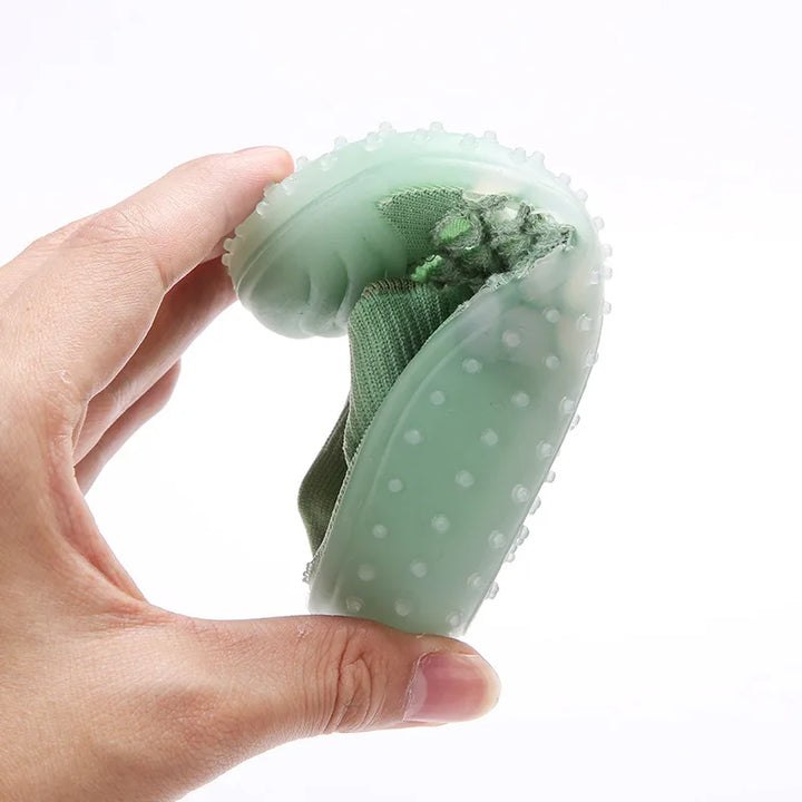 Kompakte elektrische Baby-Nagelfeile für hygienische Neugeborenenpflege, blau & rosa verfügbar.