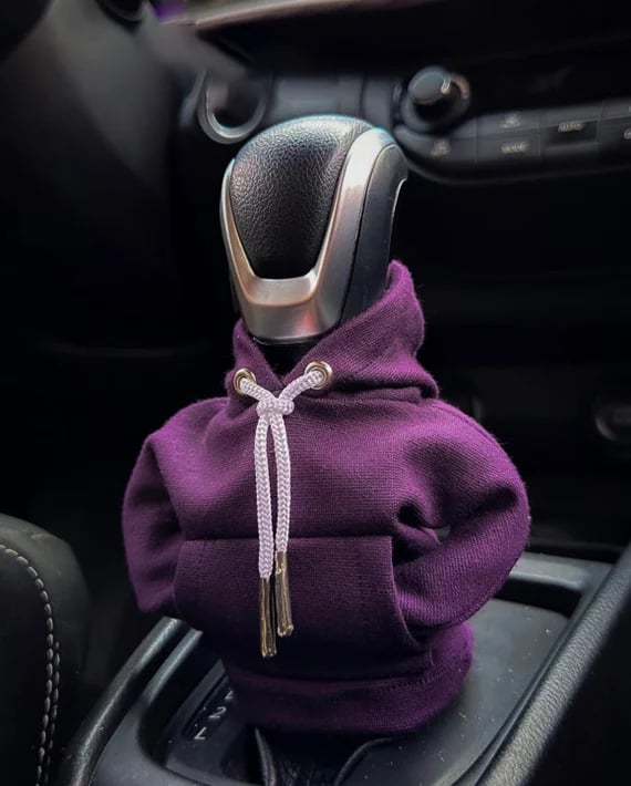Praktische Schaltknauf Abdeckung im Hoodie-Look. Schützt den Schaltknauf vor Kälte und Abnutzung, unisex Design.