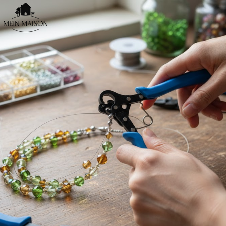 Schmuckwerkzeug für präzise Drahtösen. Ideal für DIY Schmuckherstellung und Bastelprojekte.
