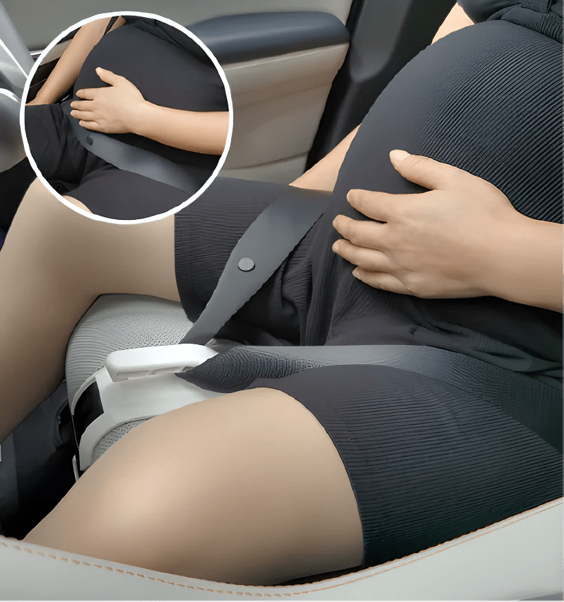 Sicherheitsgurt-Adapter für Schwangere, schützt Babybauch & sorgt für optimalen Fahrkomfort im Auto.