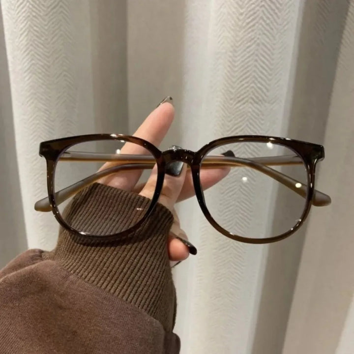 Hochwertige Blaulichtfilter Brille für täglichen Komfort. Schützt Ihre Augen vor UV400 Strahlung & Blaulicht am PC.