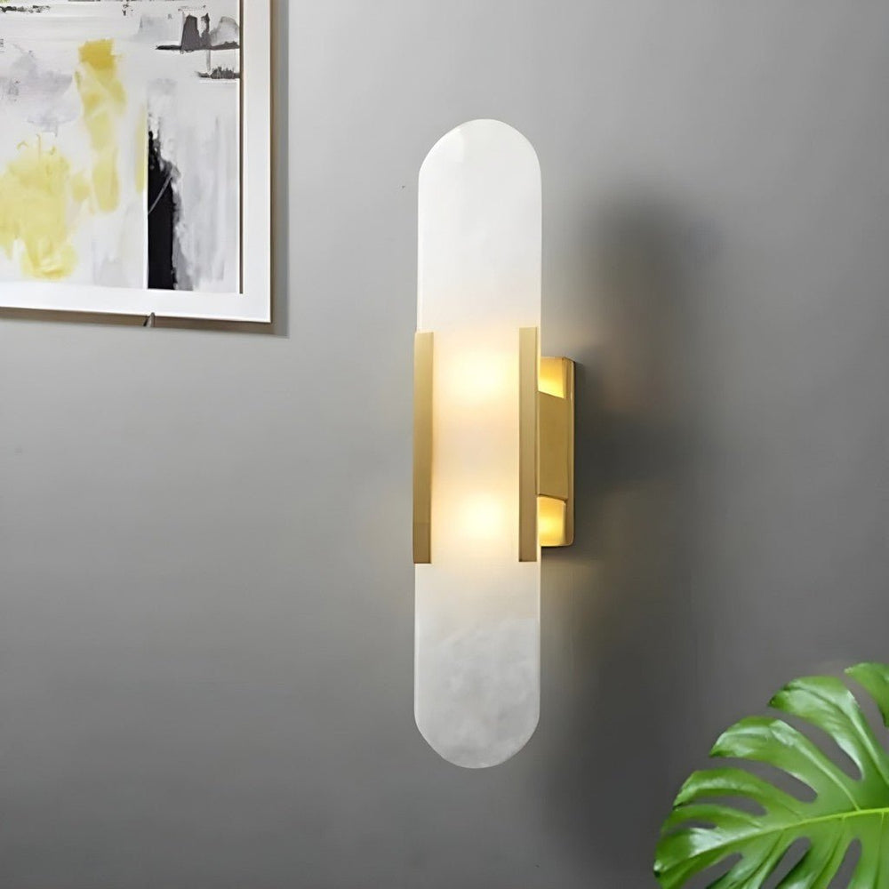 Stilvolle LED-Wandleuchte Schwarz-Gold, ideal als Wohndekor und Stimmungslicht.