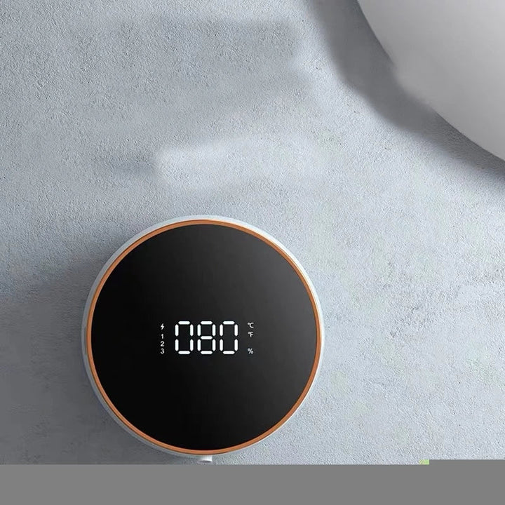 Weißer, wiederaufladbarer Sensor-Seifenspender für schaumige Handseife, ideal für berührungslose Hygiene.