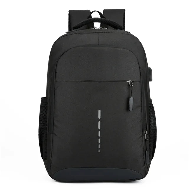 Schwarzer, ultraleichter, wasserdichter Männer Rucksack, ideal für Reisen und Alltag.