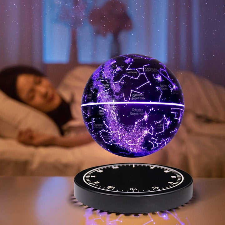 Futuristische SkyOrbit Sternenhimmel Lampe, magnetisch schwebend, ideale Geschenkidee für modernes Wohnen.