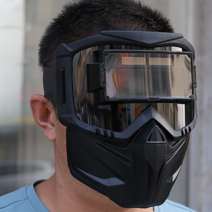 Moderne Schweißmaske mit automatischer Verdunkelung für konstanten Schutz und klare Sicht beim Schweißen.