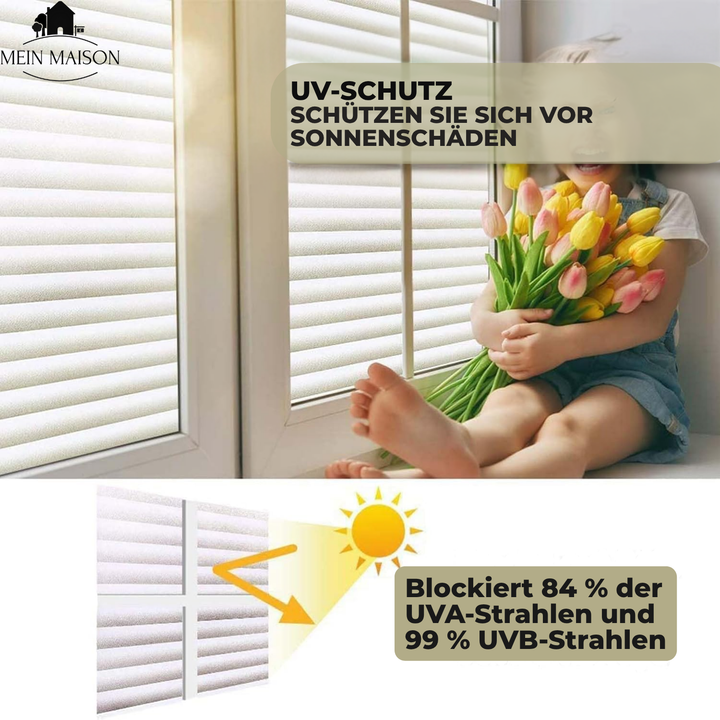 Fensterfolie für mehr Privatsphäre. Einfach anzubringen, mit UV- & Wärmeschutz. Ideal fürs Wohnzimmer.