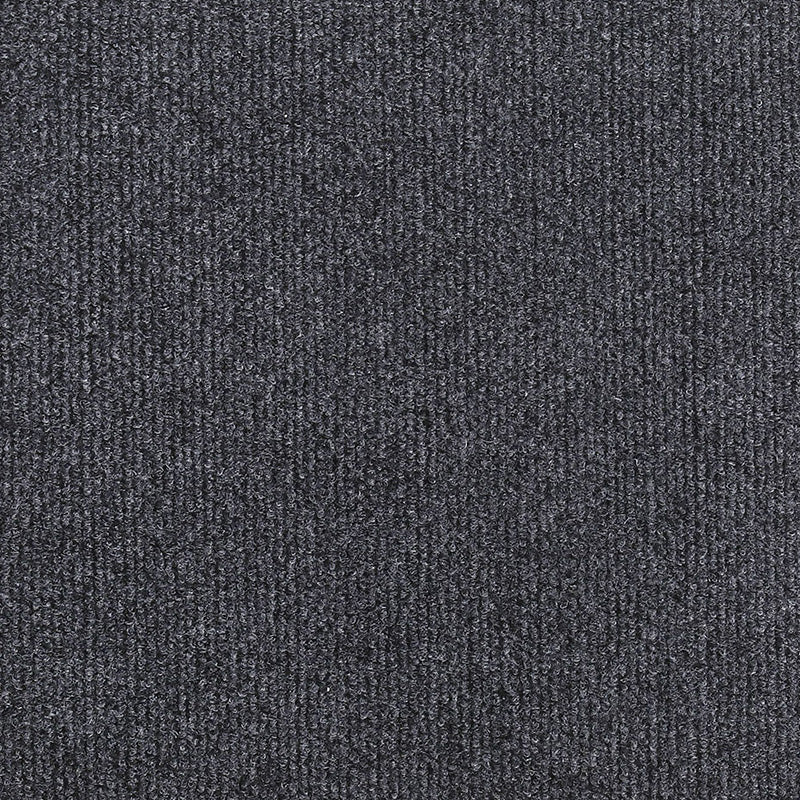 Effektive Kratzmatte als Möbelschutz für Katzen, selbstklebend, ideal für alle glatten Oberflächen.