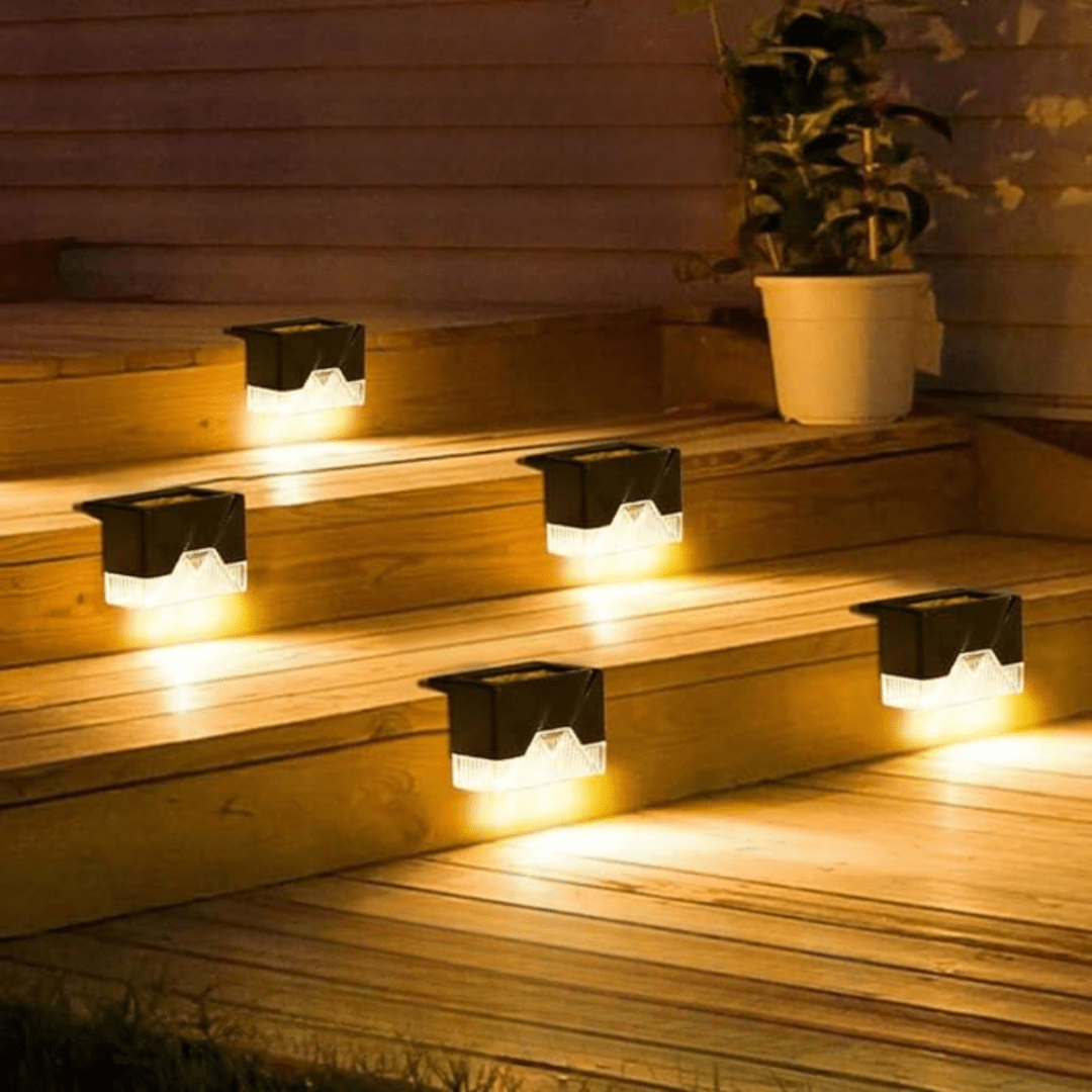 Selbstklebende LED-Solarleuchten für Garten & Balkon. Wetterfeste Außenbeleuchtung, energieeffizient & vielseitig.