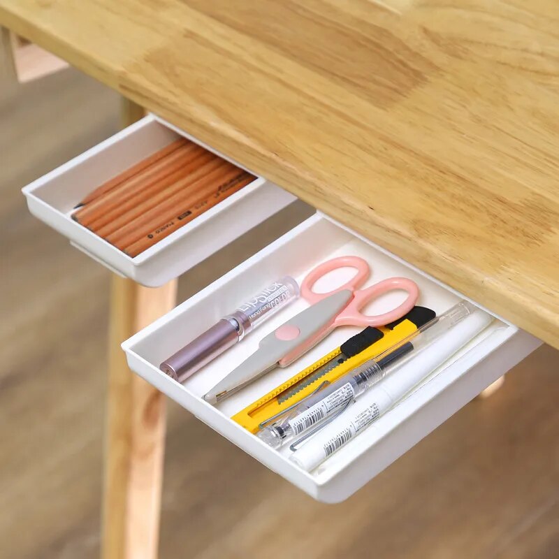 Selbstklebende Untertisch-Schublade für optimalen Schreibtischorganizer & versteckten Stauraum im Homeoffice.