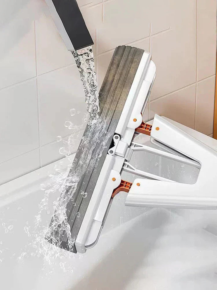 Wischsystem aus Edelstahl mit Mikrofaser-Mopp, sorgt für streifenfreie Sauberkeit bei der Bodenreinigung.