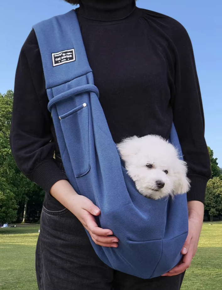 Bequeme Haustier-Schultertragetasche, ideal für kleine Hunde & Katzen. Hält Ihr Tier nah bei Ihnen bei Spaziergängen.