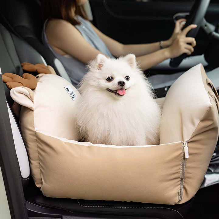 Praktischer Hundeautositz mit Tiermotiven, waschbar und multifunktional als Reisebett.