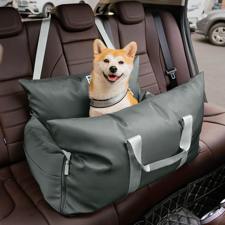 Hochwertiges Hunde-Autositzbett für sichere Reisen; wasserdicht & waschbar für Hygiene.