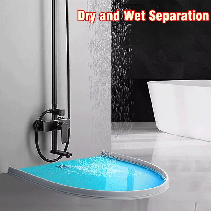 Transparente Silikon Duschdichtung, unauffälliger Wasserstopper für modernen Badezimmer-Look.