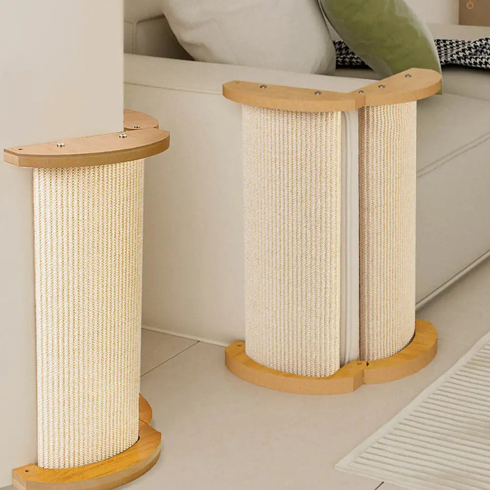 Effektiver Sisal-Möbelschutz: Kratzbaum schützt Ihr Sofa vor Katzenkrallen.