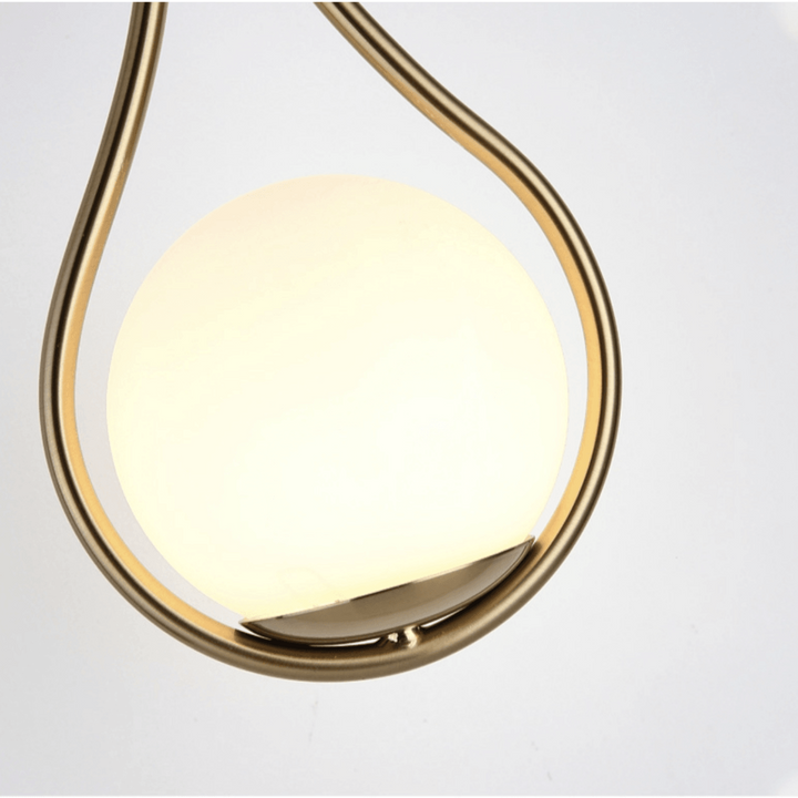 Moderne SKANDILUX LED-Wandleuchte im nordischen Stil als stilvolle Wohnzimmerlampe.