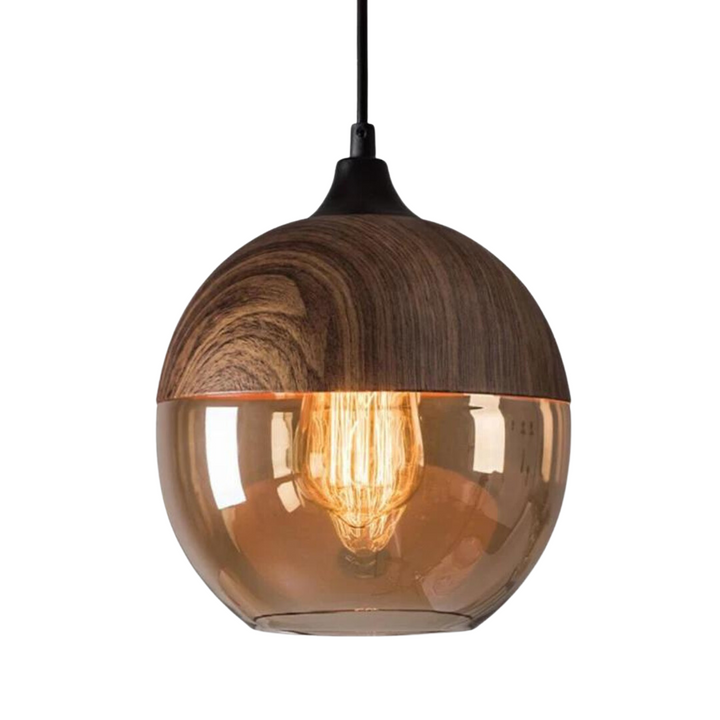 Skandinavische Holz Deckenleuchte für gemütliches Ambiente im Wohnzimmer.