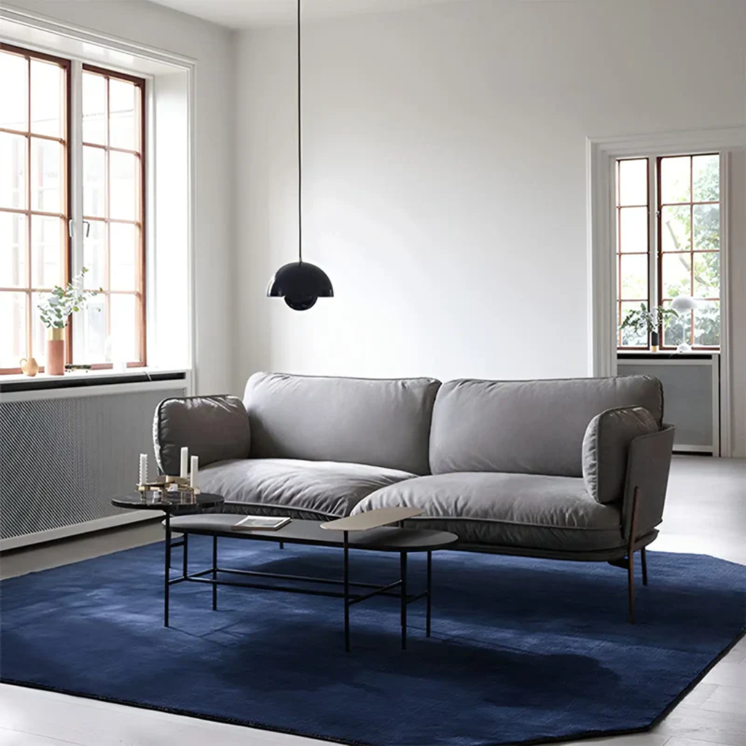 Elegante Pendelleuchte, skandinavische LED-Technik, für modernes Interieur.